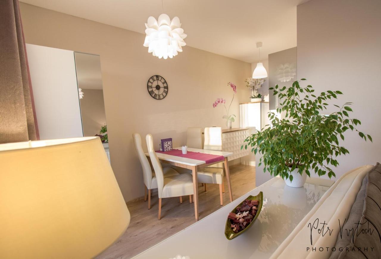Luxurious, Lovely And Romantic Apartment In Tabor Ngoại thất bức ảnh